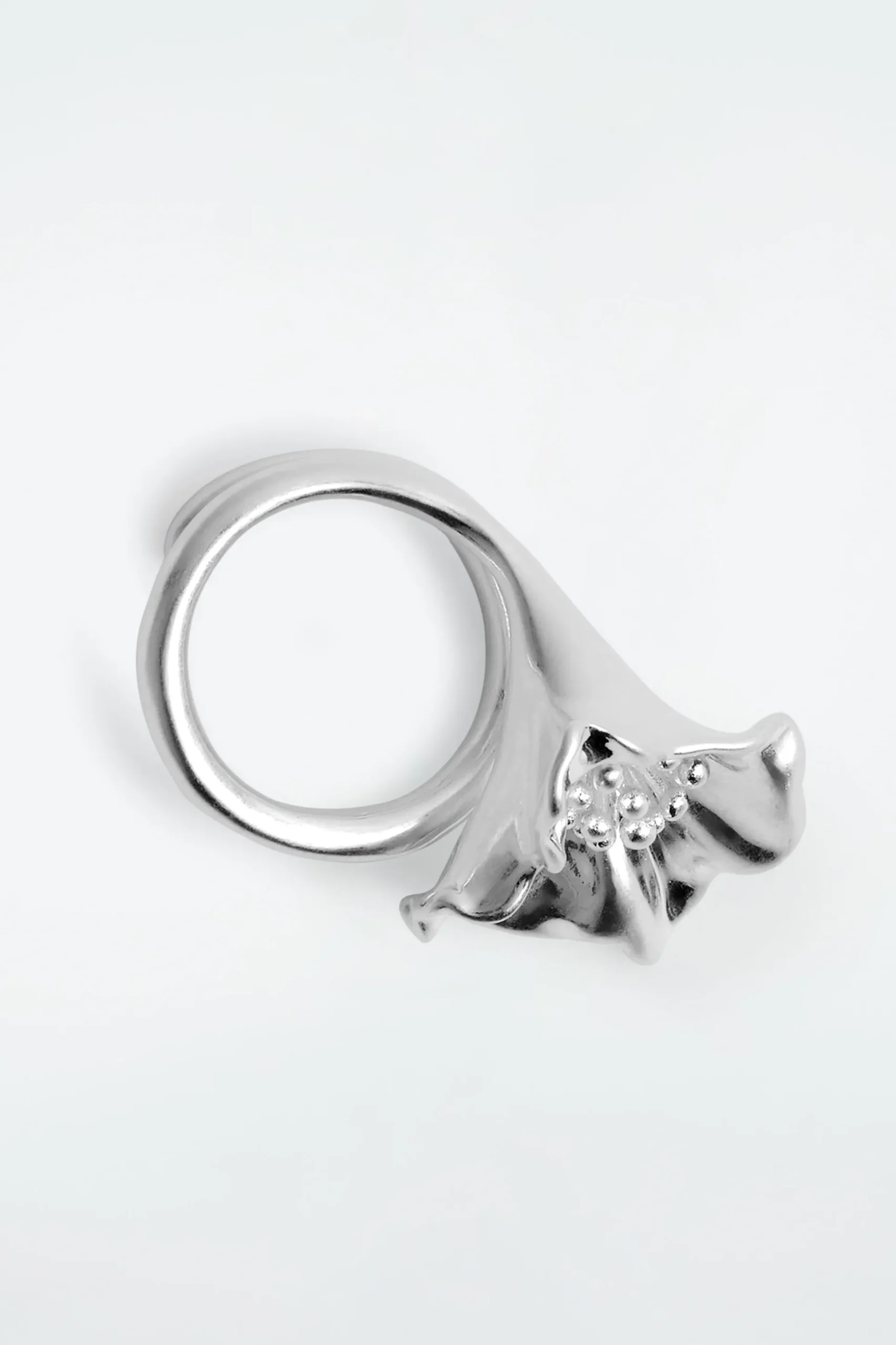 ANILLO EN ESPIRAL CON FLOR*COS New