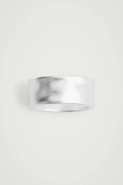 ANILLO GRUESO MATE MOLDEADO A FORJA*COS Clearance