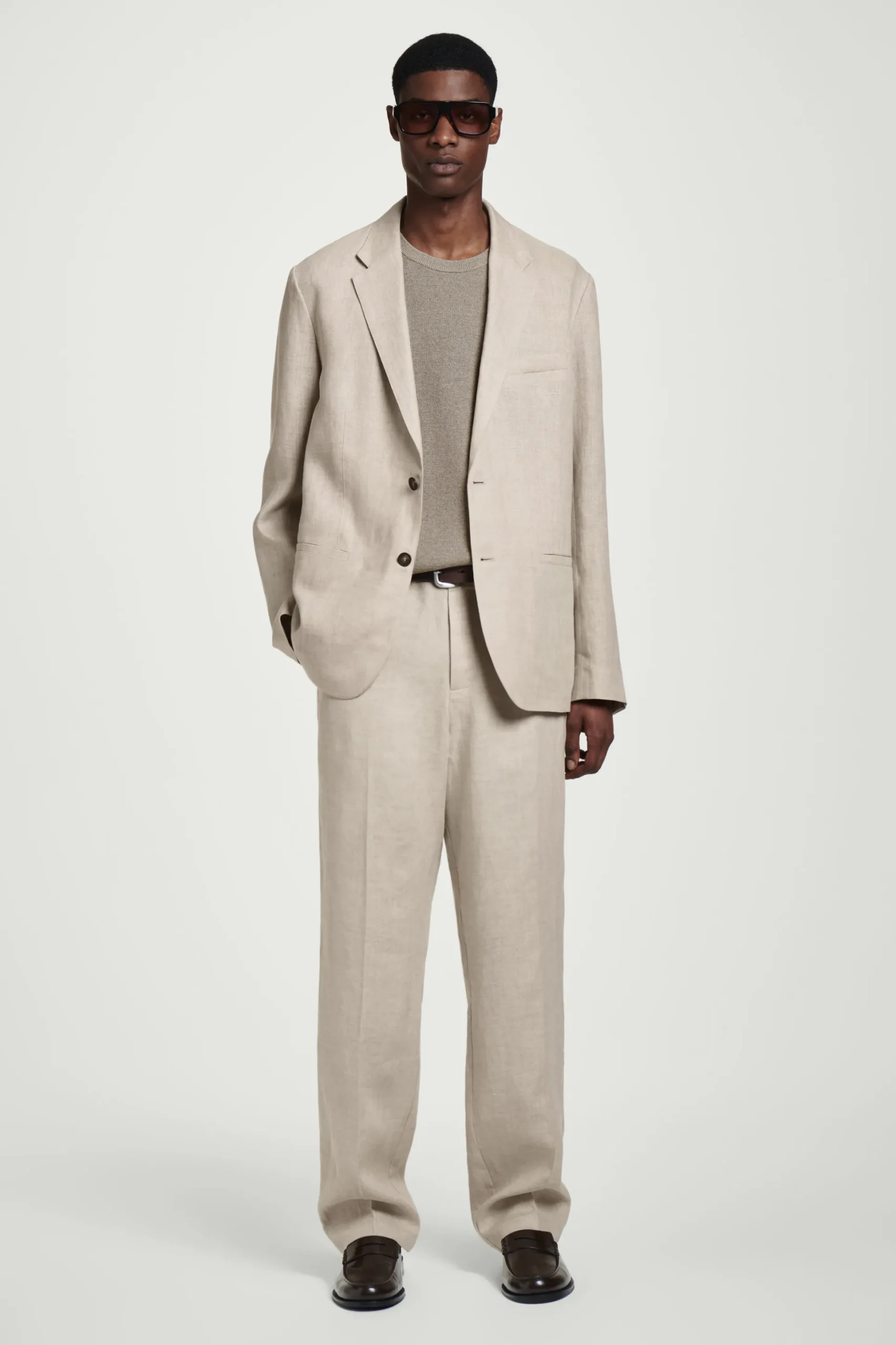 BLAZER DE LINO CON BOTONADURA SENCILLA*COS Fashion
