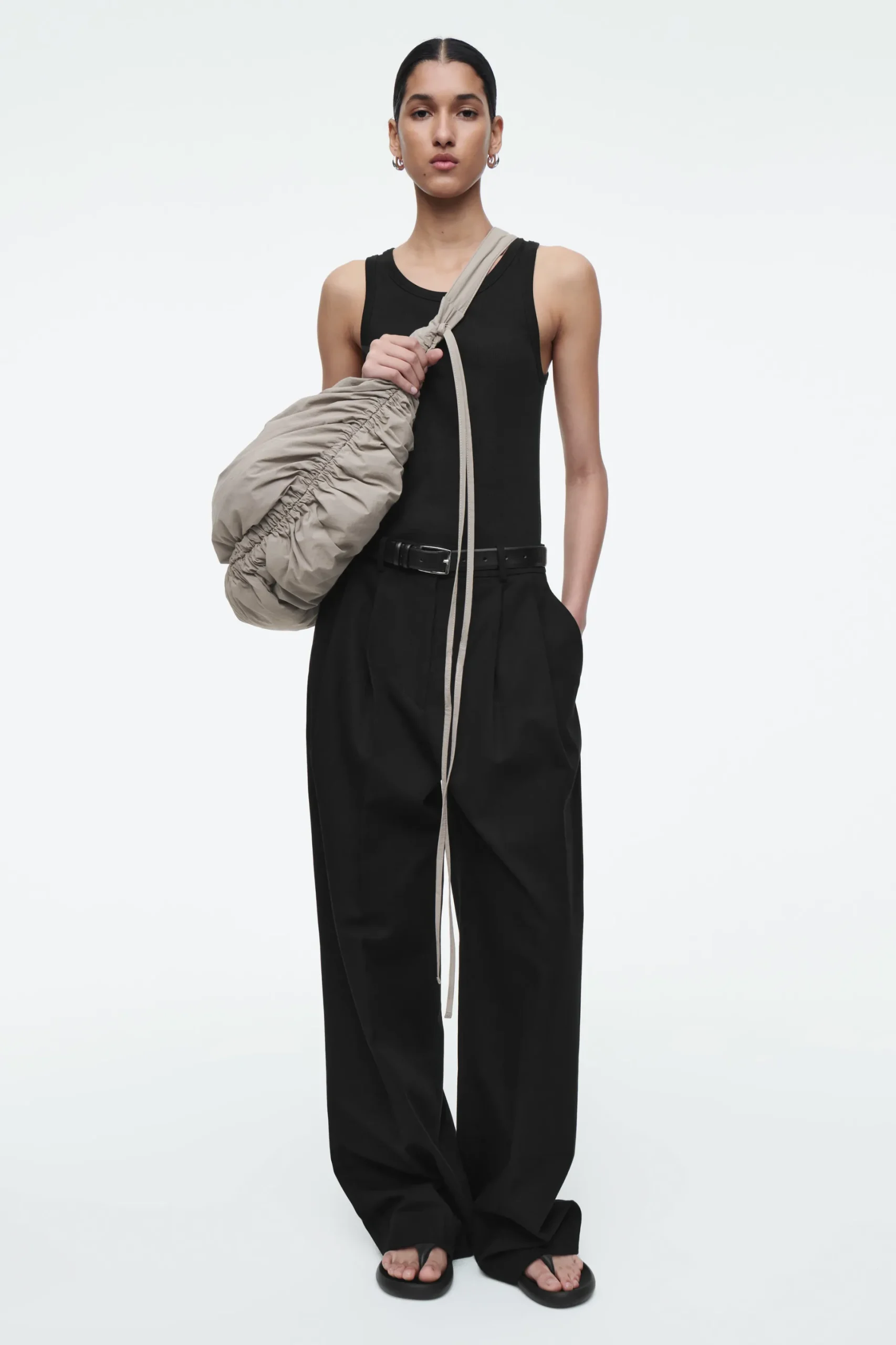 BOLSO BANDOLERA CANOPY OVERSIZE - NAILON*COS Clearance