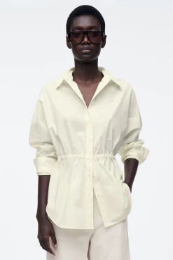 CAMISA CON CINTURA AJUSTADA*COS Outlet