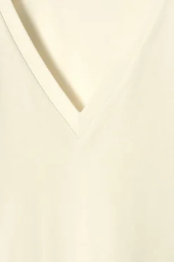 CAMISETA DE ALGODÓN CON CUELLO DE PICO*COS Best