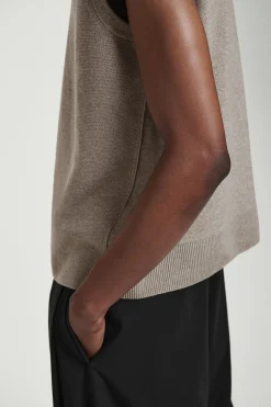 CAMISETA DE TIRANTES EN PUNTO DE LINO*COS Outlet