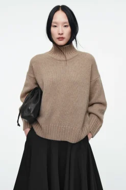 JERSEY GRUESO DE CUELLO PERKINS EN CASHMERE PURO*COS Hot
