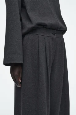 PANTALONES PLISADOS ESPIGUILLA PERNERA ANCHA*COS Best