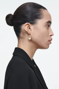 PENDIENTES DESPAREJADOS CON PERLAS ENTRELAZADAS*COS Online