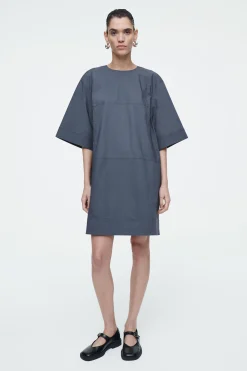 VESTIDO CAMISERO OVERSIZE DE POPELINA CON PANELES*COS Outlet