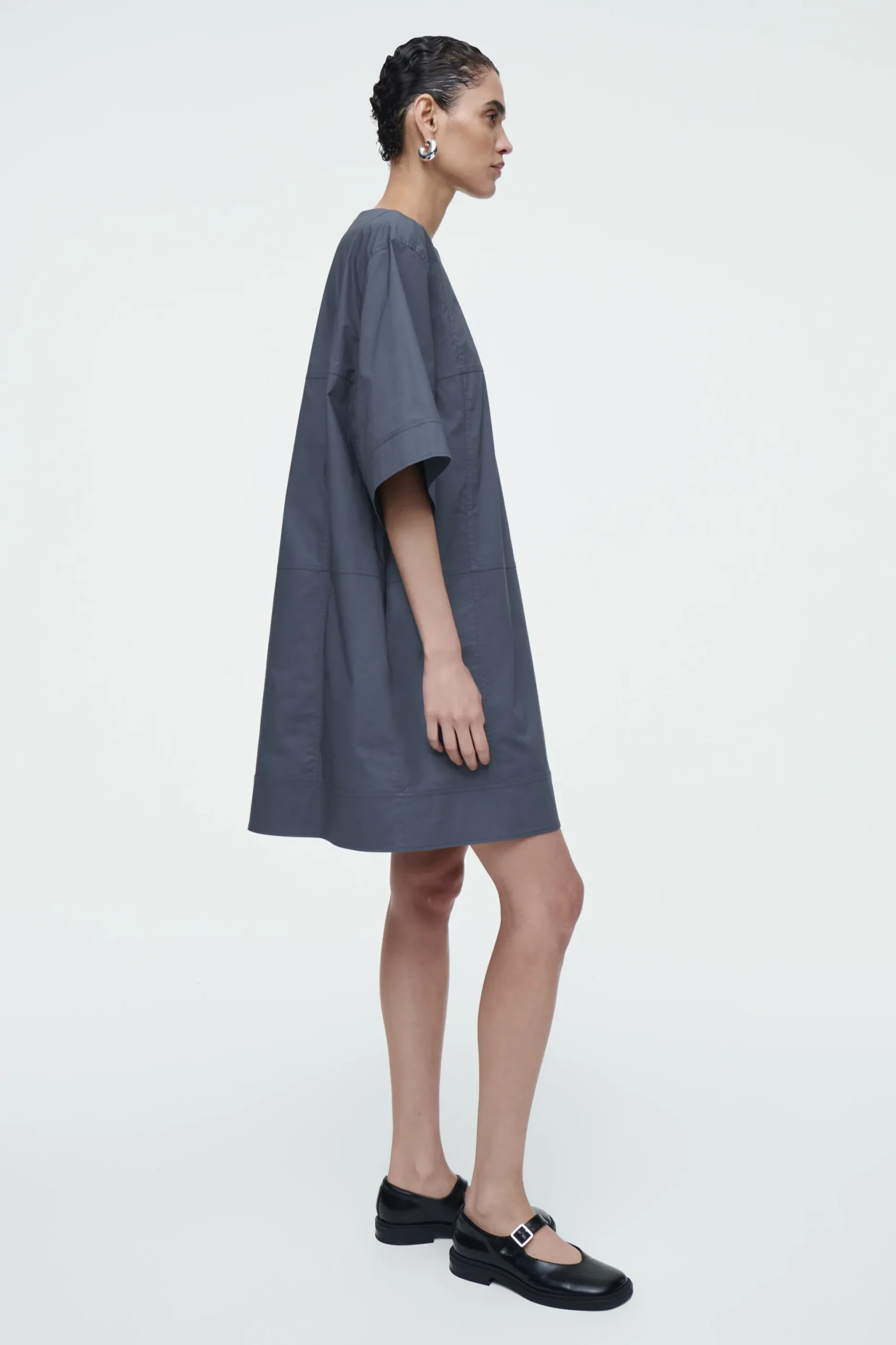 VESTIDO CAMISERO OVERSIZE DE POPELINA CON PANELES*COS Outlet