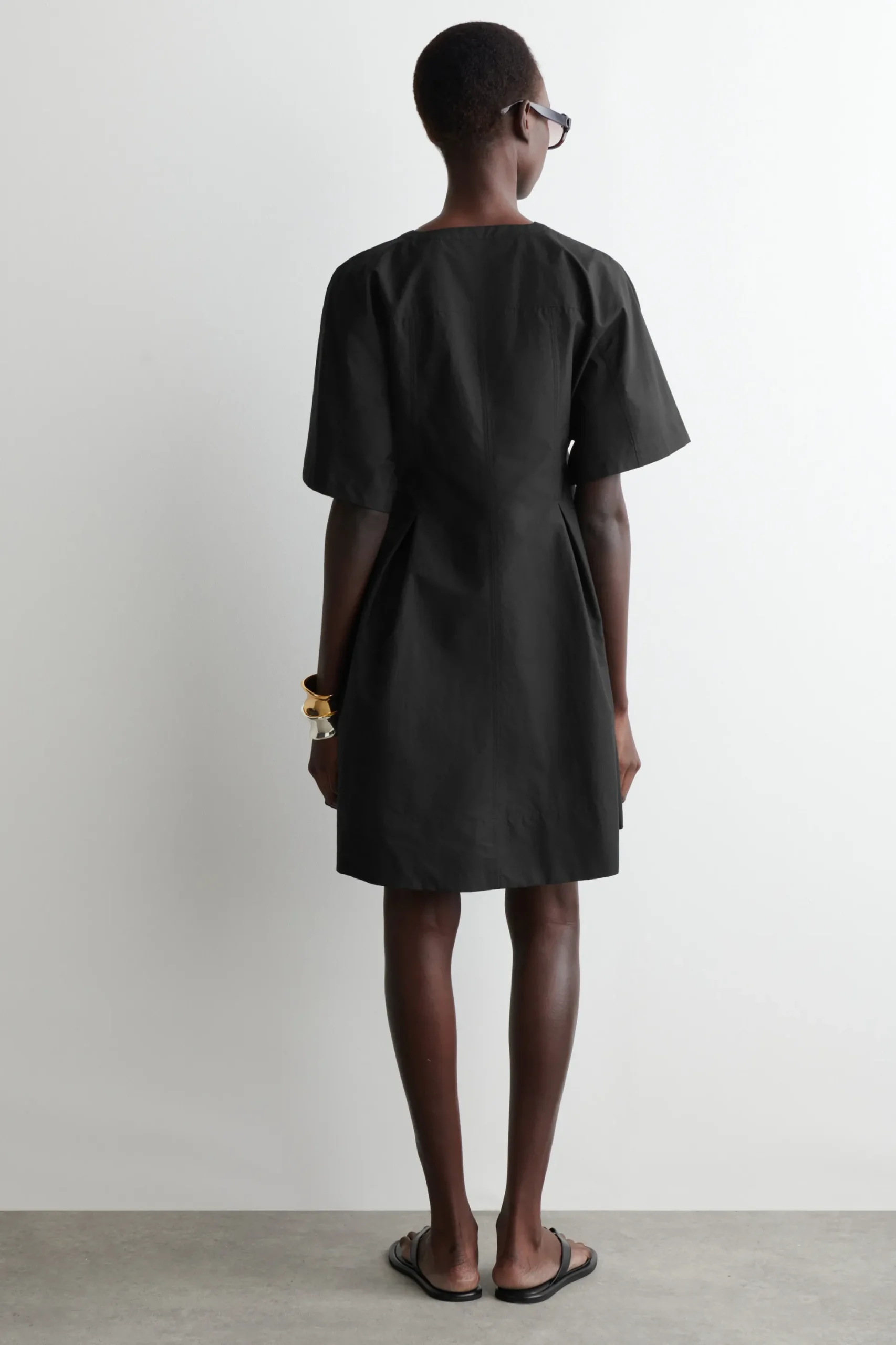VESTIDO CORTO EVASÉ PLISADO*COS Discount